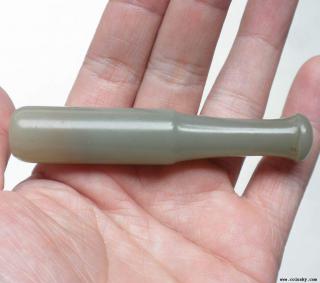 128清代和田玉烟嘴