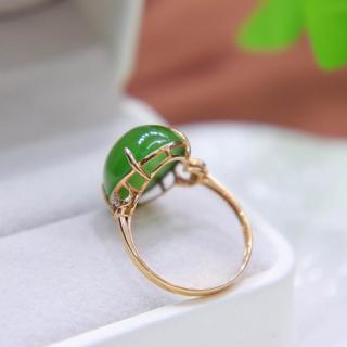 圣诞礼物和田玉戒指女 简约苹果绿碧玉蛋面镶嵌18k金指环送妈妈