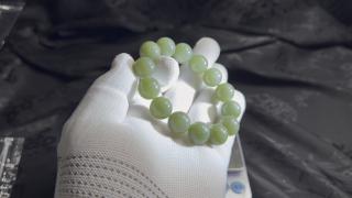 88起100一手拍卖和田玉手串